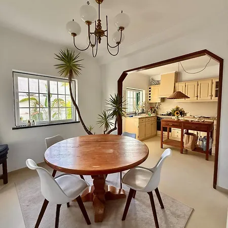 Peaceful Family Retreat On A Quiet Cul-de-sac Casa vacanze *