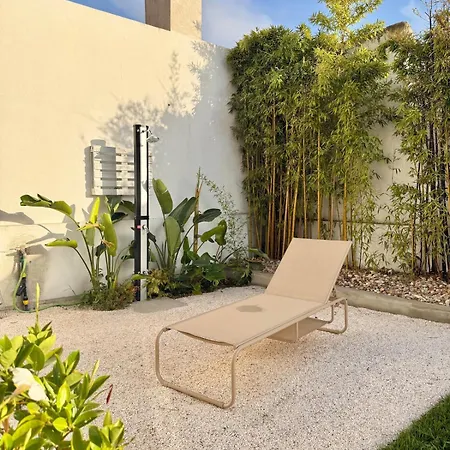 Peaceful Family Retreat On A Quiet Cul-de-sac * Charneca (Setubal)